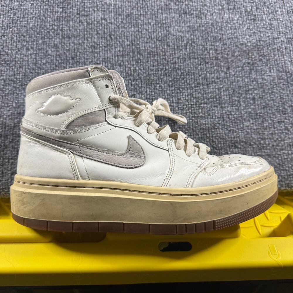 Jordan 1 Elevate High Women Summit White Dark Ash Platform DZ3744-100 Size 9